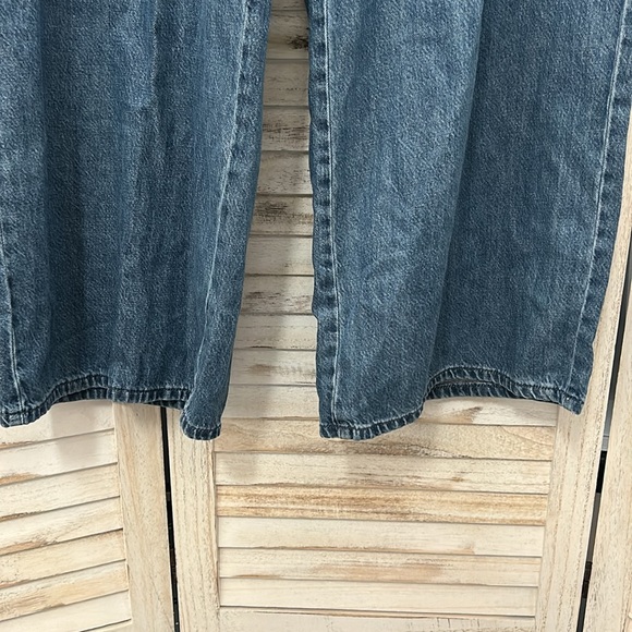 Women's Blue Cargo Jeans - Picture 4 of 7